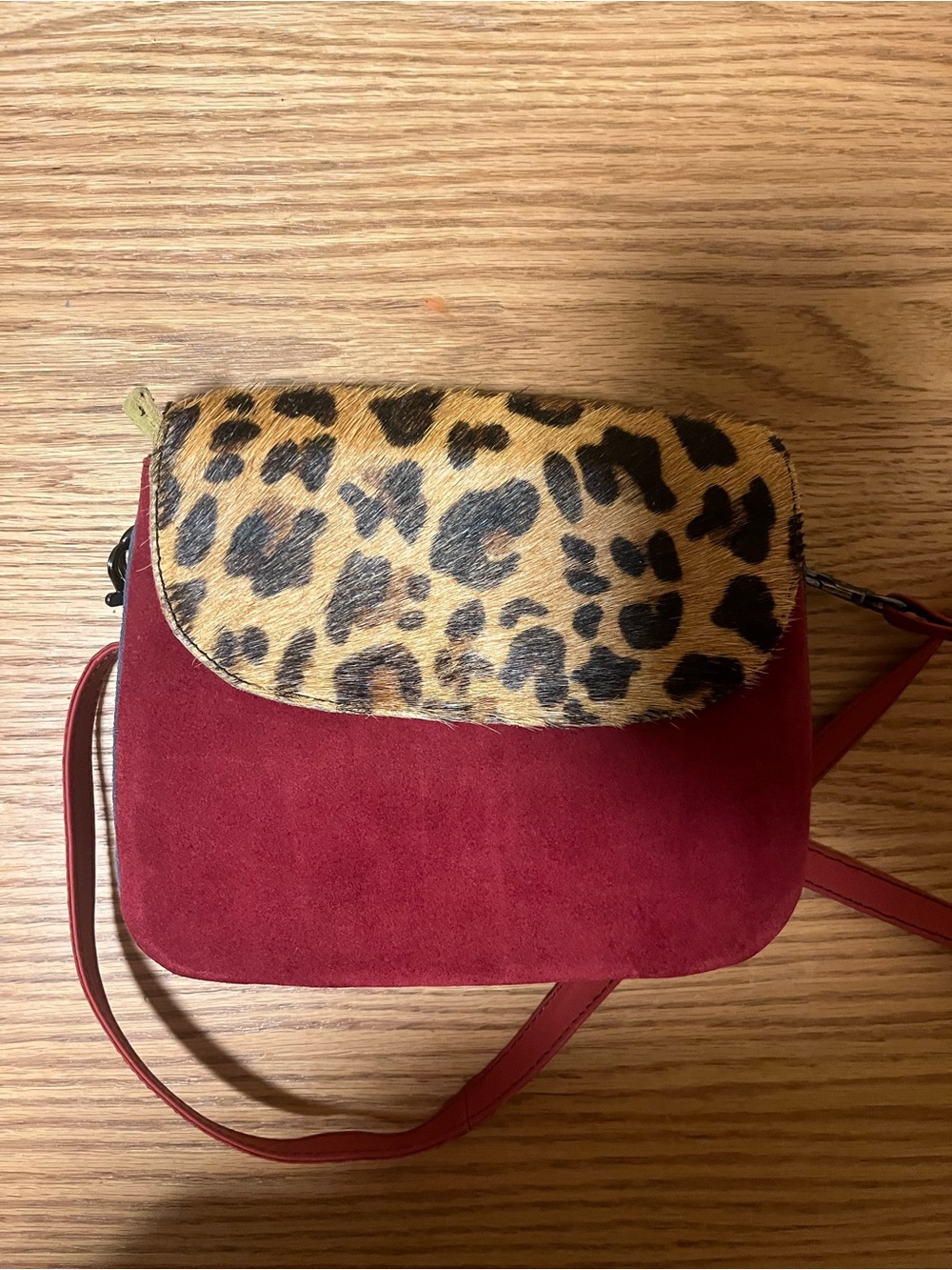 Soruka Animal Print Flap Saddle Bag Crossbody Purse w/ Adjustable Strap Red Oran